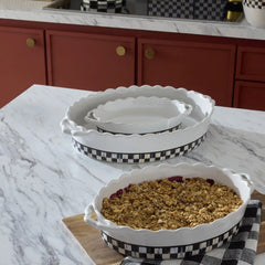 Courtly Check Everyday Small Oval Baker